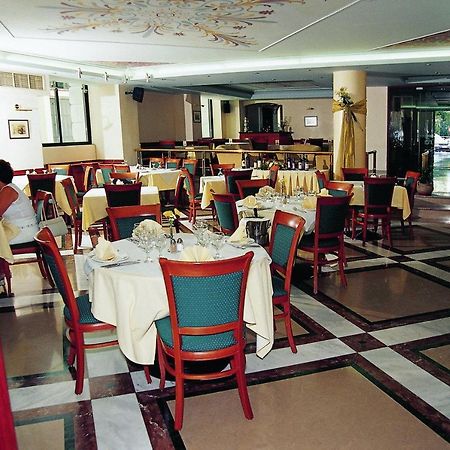 Hotel Rex Kalamata Exterior photo